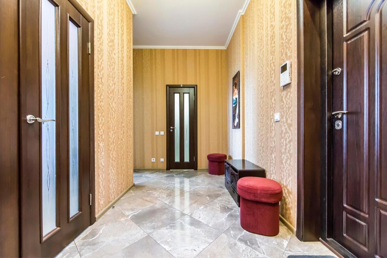Rent-Kiev 2 min metro Chernihivska Lux Exterior foto